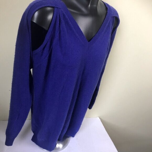 John +Jenn NEW Crew Neck Open Shoulder CutOut Sweater Tunic Top Soft Knit Soft S - Picture 4 of 16